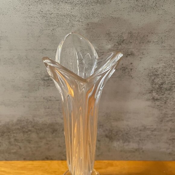 Waterford Marquis Crystal Greenbriar 10" Floral Shaped Rim Bud Vase Germany - Picture 4 of 4